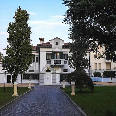 مبيت وإفطار موليانو فينيتو Relais Toti Beb Bed E Breakfast المظهر الخارجي الصورة